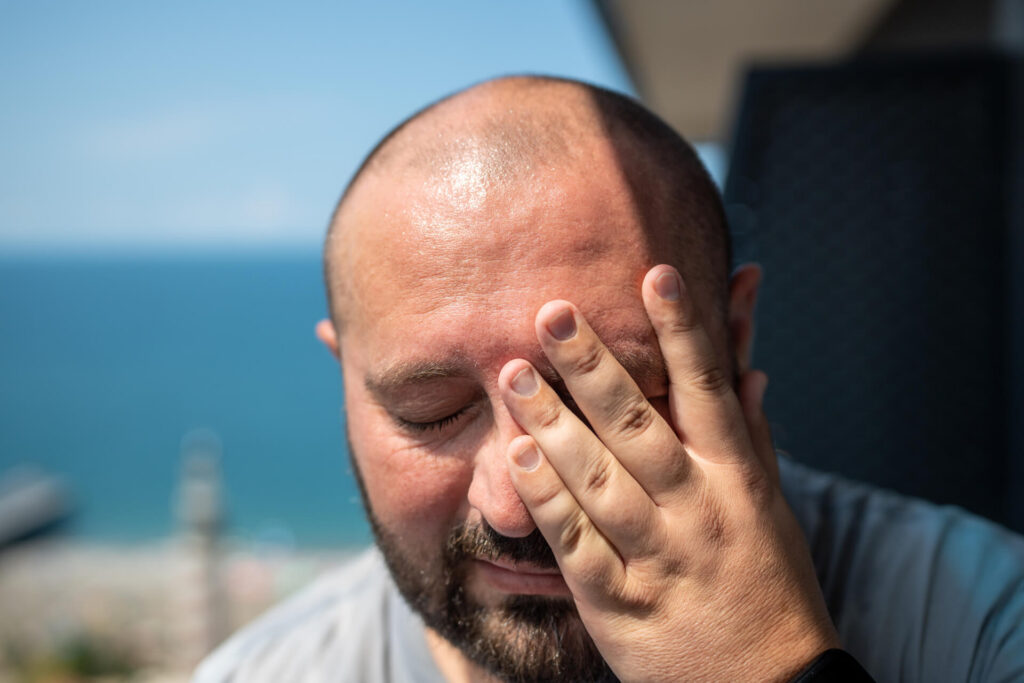 Хроническая боль может ощущаться не только в теле, но и… в глазах