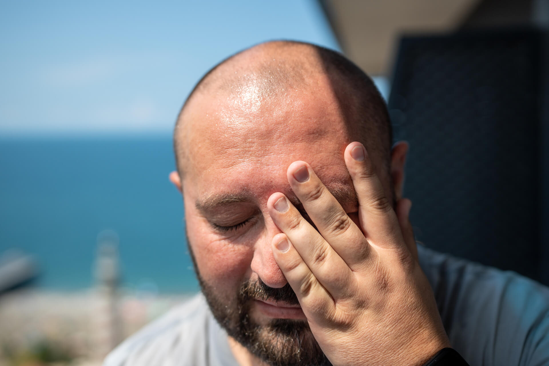 Хроническая боль может ощущаться не только в теле, но и… в глазах